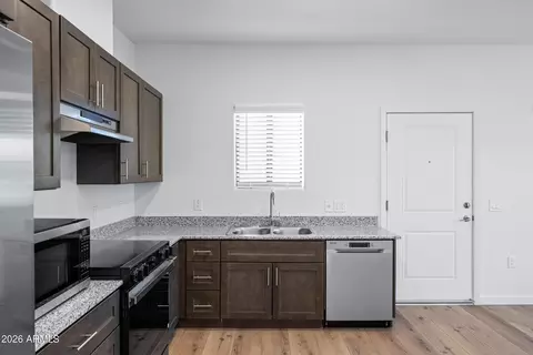 Kitchen - 2331 E Mcarthur Dr, Tempe, AZ 85288 photo 3 of 3