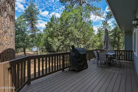 Exterior - 902 E Frontier St, Payson, AZ 85541 photo 6 of 9