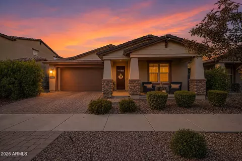 10218 E Wavelength Ave, Mesa, AZ 85212