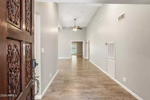 Entry Way - 4 E San Miguel Ave, Phoenix, AZ 85012 photo 1 of 1