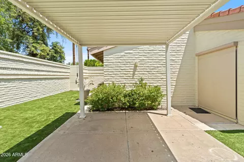 Exterior - 4 E San Miguel Ave, Phoenix, AZ 85012 photo 5 of 10