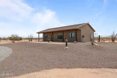 48800 W Long Rifle Rd, Aguila, AZ 85320