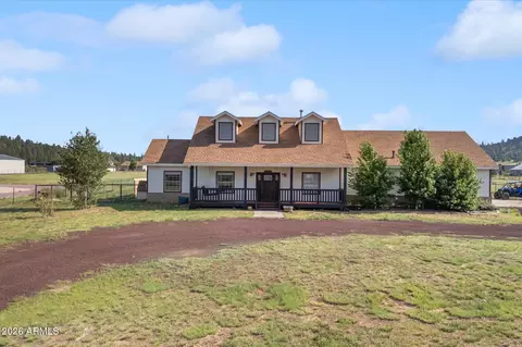 9152 E Neptune Dr, Flagstaff, AZ 86004
