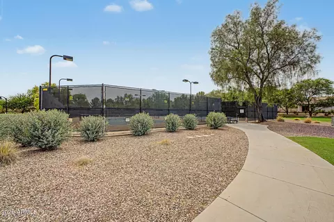 View/Area - 859 E Aberdeen Dr, Gilbert, AZ 85298 photo 2 of 7