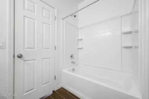 Bath - 859 E Aberdeen Dr, Gilbert, AZ 85298 photo 4 of 4