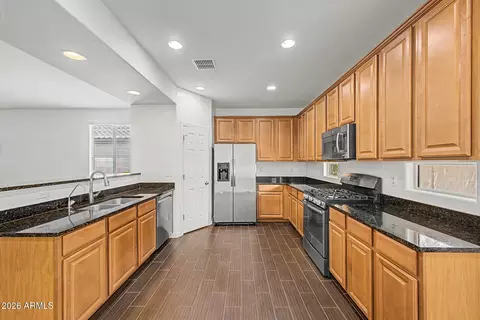 Kitchen - 859 E Aberdeen Dr, Gilbert, AZ 85298 photo 1 of 2