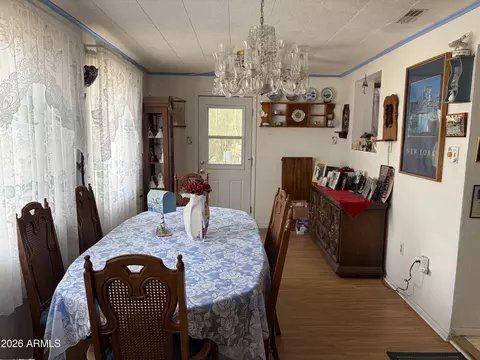 Dining - 720 W Wagoner Rd, Phoenix, AZ 85023 photo 1 of 1