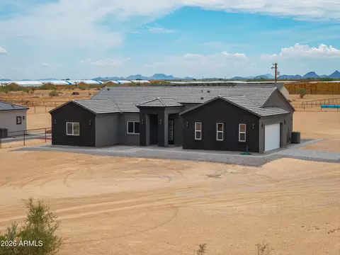 43501 W Carefree Pl, Maricopa, AZ 85138