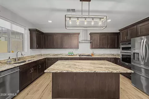 Kitchen - 16622 S 6th Pl, Phoenix, AZ 85048 photo 2 of 3