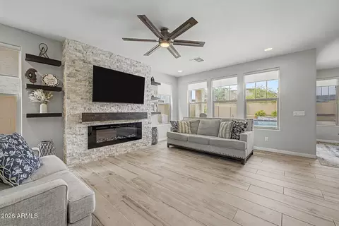 Living - 16622 S 6th Pl, Phoenix, AZ 85048 photo 2 of 2
