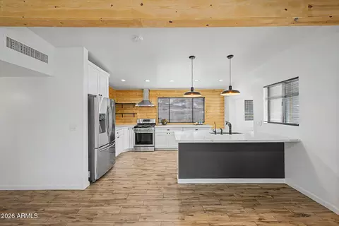 Kitchen - 433 E Beatryce St, Tempe, AZ 85288 photo 1 of 4