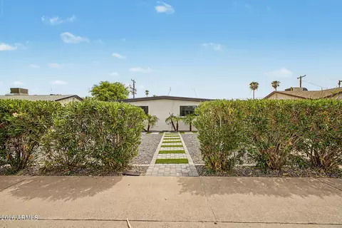 Exterior - 433 E Beatryce St, Tempe, AZ 85288 photo 2 of 11