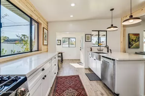 Kitchen - 433 E Beatryce St, Tempe, AZ 85288 photo 3 of 4