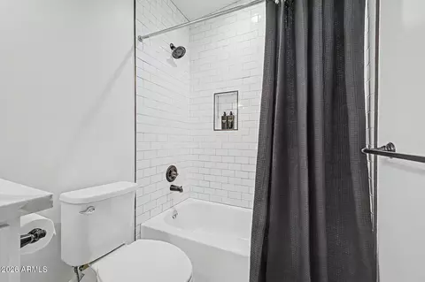 Bath - 433 E Beatryce St, Tempe, AZ 85288 photo 4 of 4