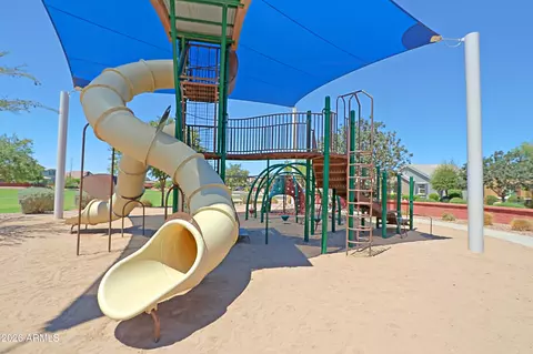 View/Area - 4290 E Cynthia St, Gilbert, AZ 85295 photo 6 of 9