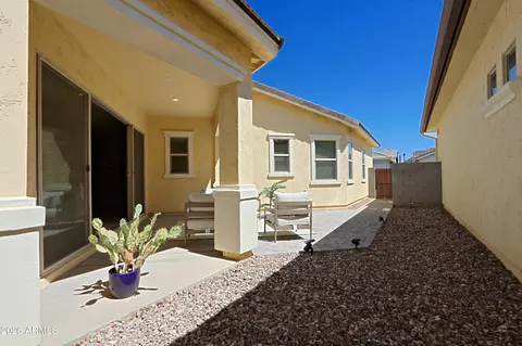 Exterior - 4290 E Cynthia St, Gilbert, AZ 85295 photo 4 of 7