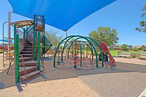 View/Area - 4290 E Cynthia St, Gilbert, AZ 85295 photo 8 of 9
