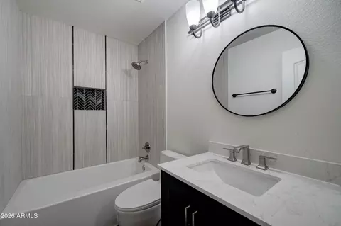 Bath - 26024 N 41st Ave, Phoenix, AZ 85083 photo 1 of 3