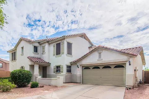 Exterior - 1075 E Parkview Ct, Gilbert, AZ 85295 photo 2 of 6