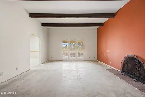 Living - 2071 E Cairo Dr, Tempe, AZ 85282 photo 2 of 10