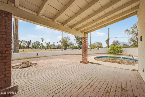 Exterior - 2071 E Cairo Dr, Tempe, AZ 85282 photo 4 of 9