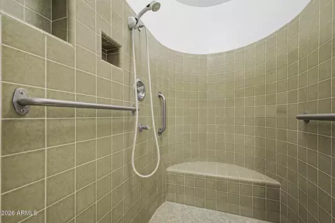 Bath - 2071 E Cairo Dr, Tempe, AZ 85282 photo 2 of 3