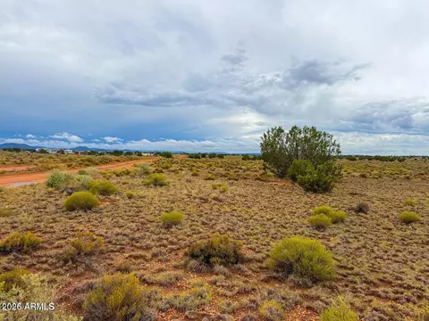 2104 S Avondale Rd #-, Williams, AZ 86046 photo 4