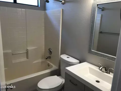 Bath - 2157 E Crest Ln, Phoenix, AZ 85024 photo 1 of 2
