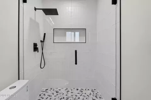 Bath - 4221 E Mulberry Dr, Phoenix, AZ 85018 photo 8 of 8
