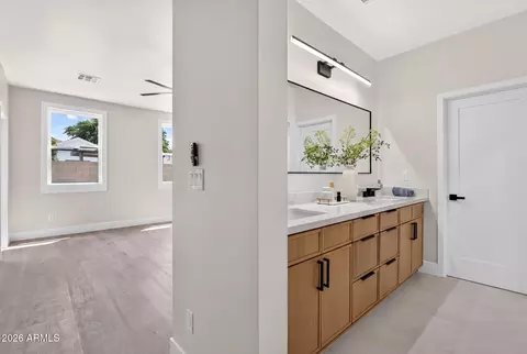 Entry Way - 4221 E Mulberry Dr, Phoenix, AZ 85018 photo 1 of 1