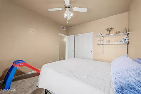 Bedroom - 39949 N Central Ave, Phoenix, AZ 85086 photo 5 of 6