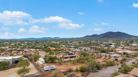 View/Area - 39949 N Central Ave, Phoenix, AZ 85086 photo 13 of 14