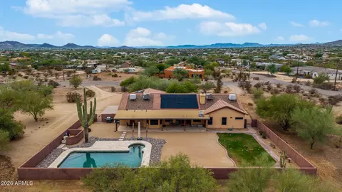 View/Area - 39949 N Central Ave, Phoenix, AZ 85086 photo 8 of 14