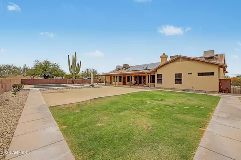 Exterior - 39949 N Central Ave, Phoenix, AZ 85086 photo 9 of 16