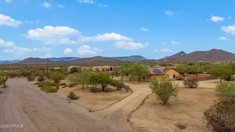 View/Area - 39949 N Central Ave, Phoenix, AZ 85086 photo 4 of 14
