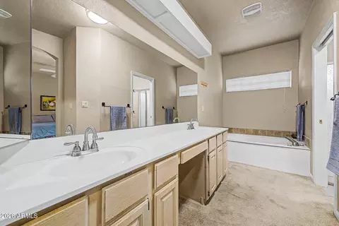 Bath - 39949 N Central Ave, Phoenix, AZ 85086 photo 1 of 4