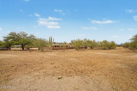 Exterior - 39949 N Central Ave, Phoenix, AZ 85086 photo 15 of 16