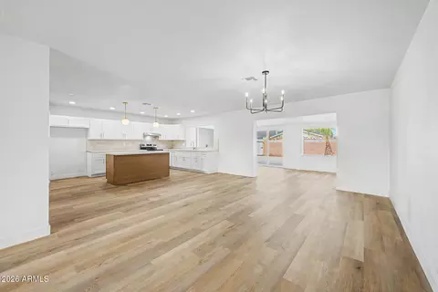 Living - 5207 N 39th Dr, Phoenix, AZ 85019 photo 4 of 9