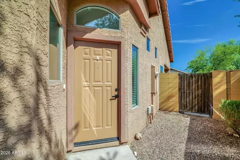 Exterior - 2250 E Deer Valley Rd #67, Phoenix, AZ 85024 photo 2 of 7