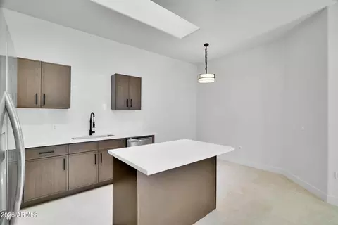 Kitchen - 2250 E Deer Valley Rd #67, Phoenix, AZ 85024 photo 2 of 2
