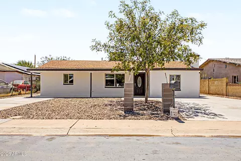 Exterior - 1609 W Chipman Rd, Phoenix, AZ 85041 photo 2 of 6