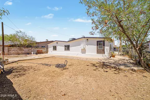 Exterior - 1609 W Chipman Rd, Phoenix, AZ 85041 photo 5 of 6