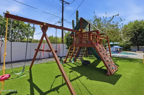 Exterior - 3427 E Mariposa St, Phoenix, AZ 85018 photo 7 of 8