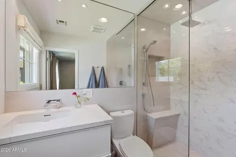 Bath - 3427 E Mariposa St, Phoenix, AZ 85018 photo 4 of 5