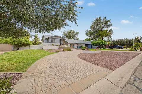Exterior - 1069 E Carver Rd, Tempe, AZ 85284 photo 6 of 14