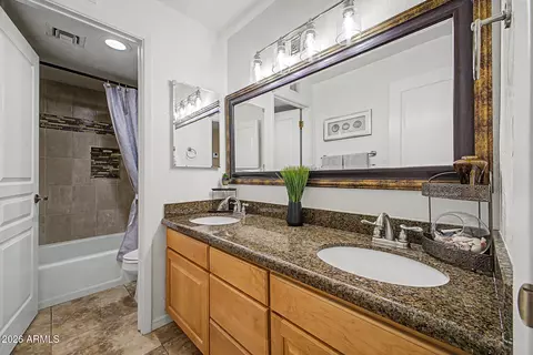 Bath - 1069 E Carver Rd, Tempe, AZ 85284 photo 5 of 5