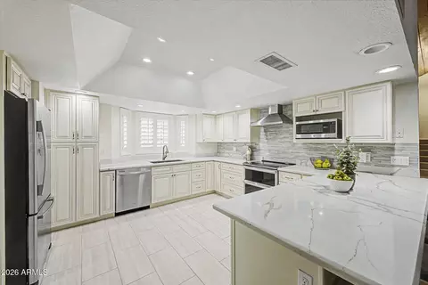 Kitchen - 1069 E Carver Rd, Tempe, AZ 85284 photo 1 of 3