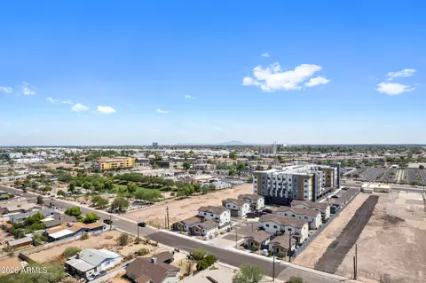 View/Area - 2311 E Mcarthur Dr, Tempe, AZ 85288 photo 2 of 9