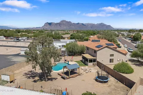 968 W 10th Ave, Apache Junction, AZ 85120