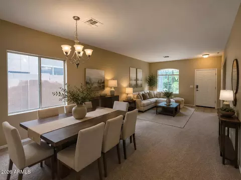 Dining - 2555 E Robb Ln, Phoenix, AZ 85024 photo 1 of 1